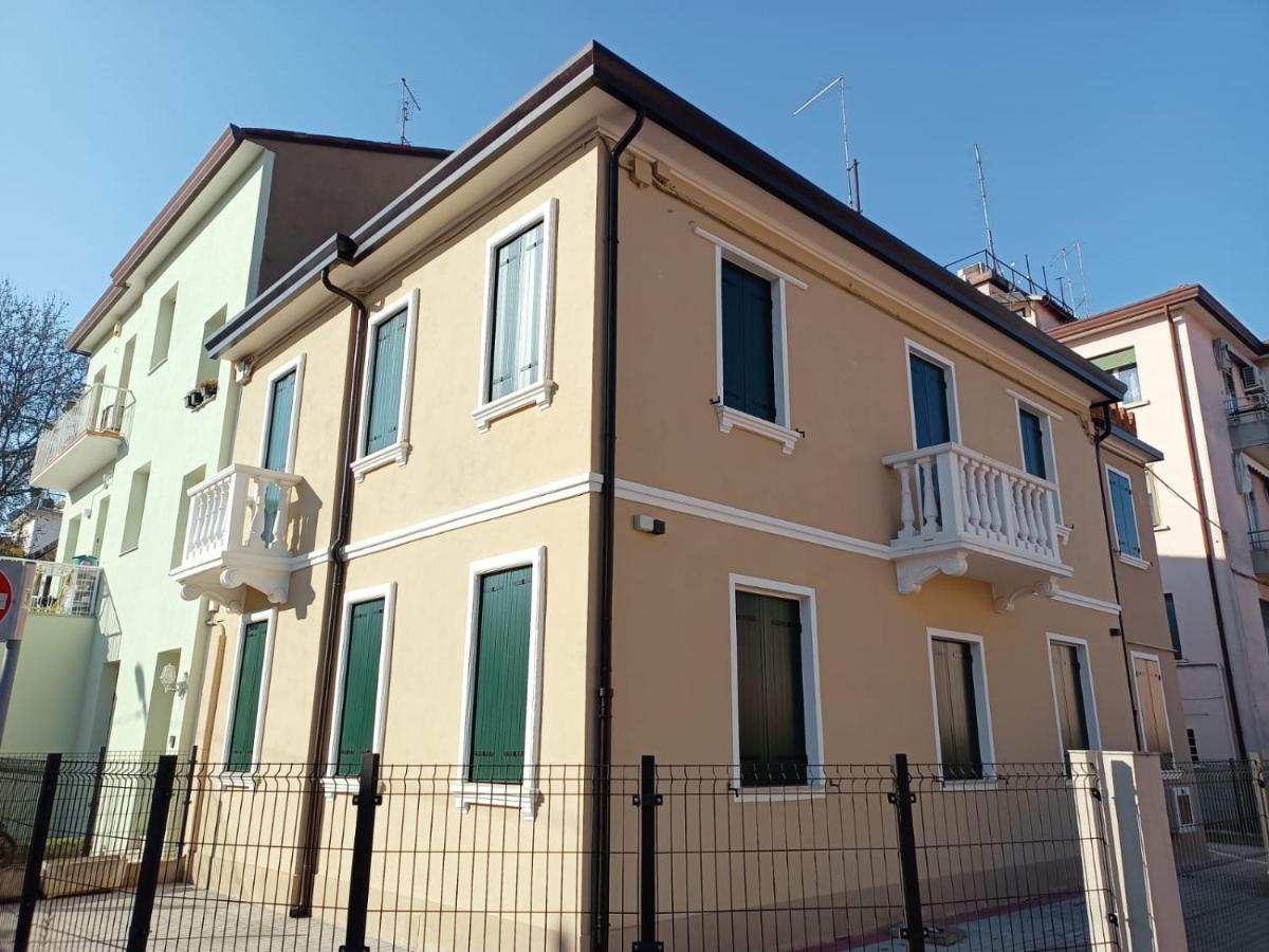 Arcobaleno Rooms Mestre-Venezia ภายนอก รูปภาพ