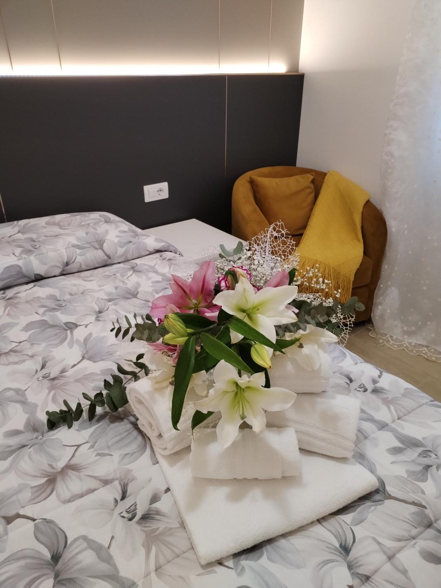 Arcobaleno Rooms Mestre-Venezia ภายนอก รูปภาพ