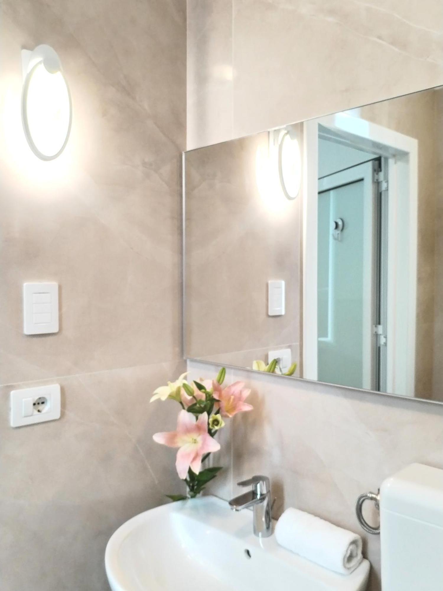 Arcobaleno Rooms Mestre-Venezia ภายนอก รูปภาพ